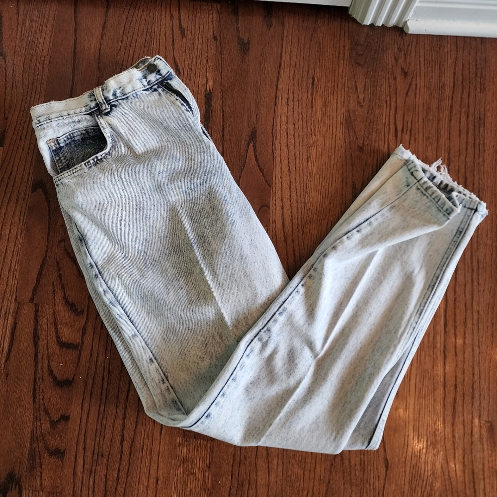 Acid Wash Light Jeans